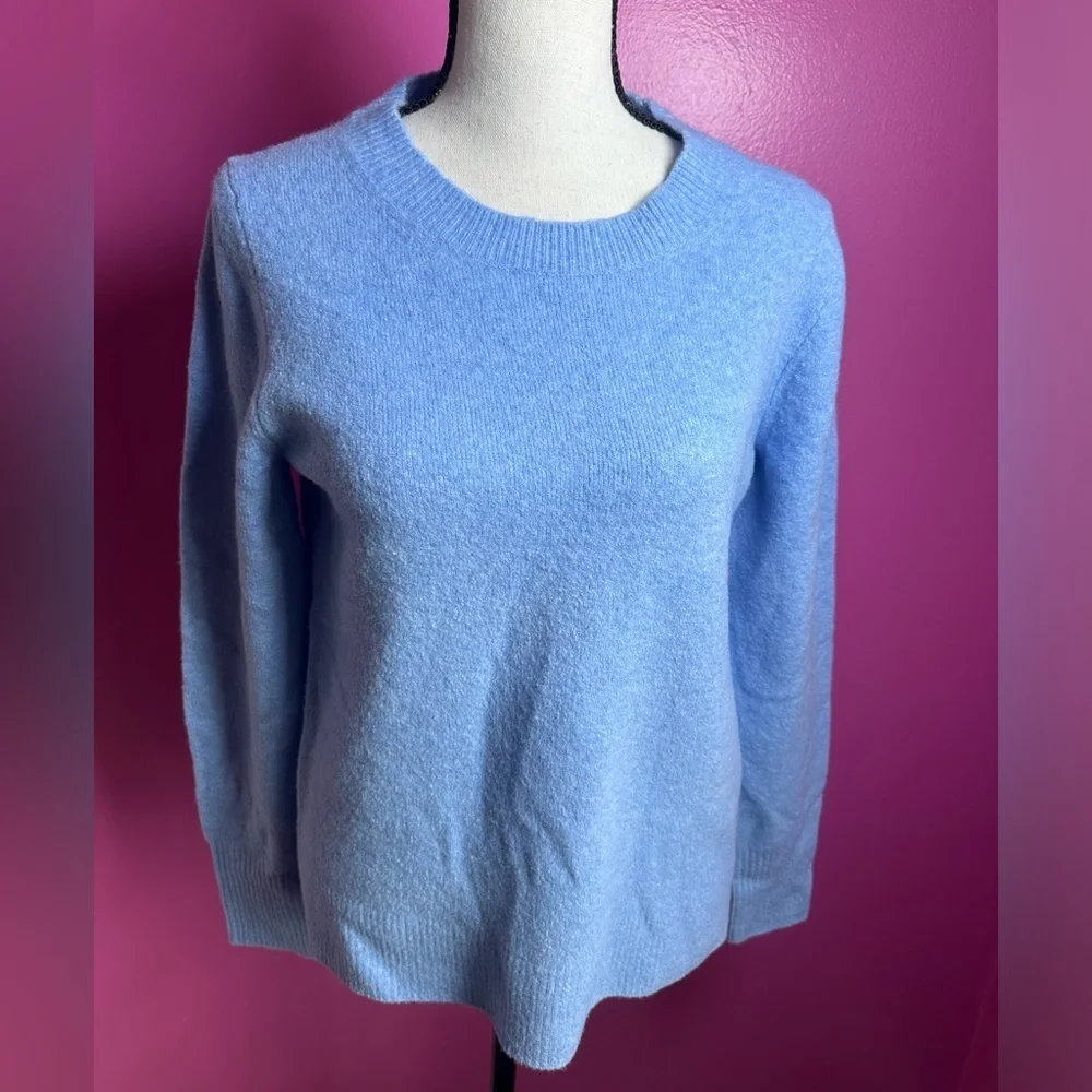 J.Crew Women’s Extra-Soft Blue Crewneck Pullover Sweater XS NWT